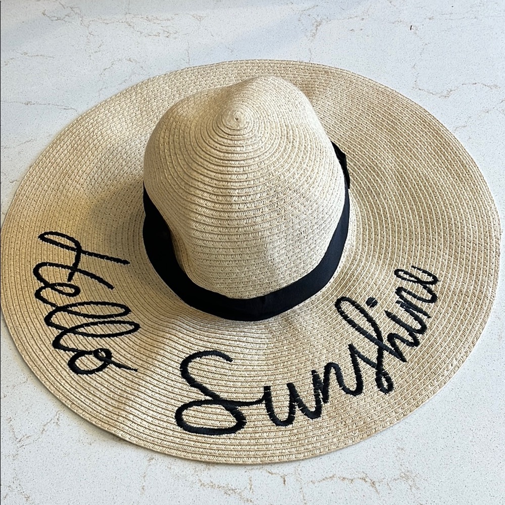 Serra Tan and Black Wide-Brimmed Hat